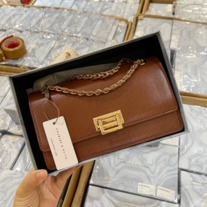 Túi Đeo Vai Charles & Keith Chain Handle Shoulder